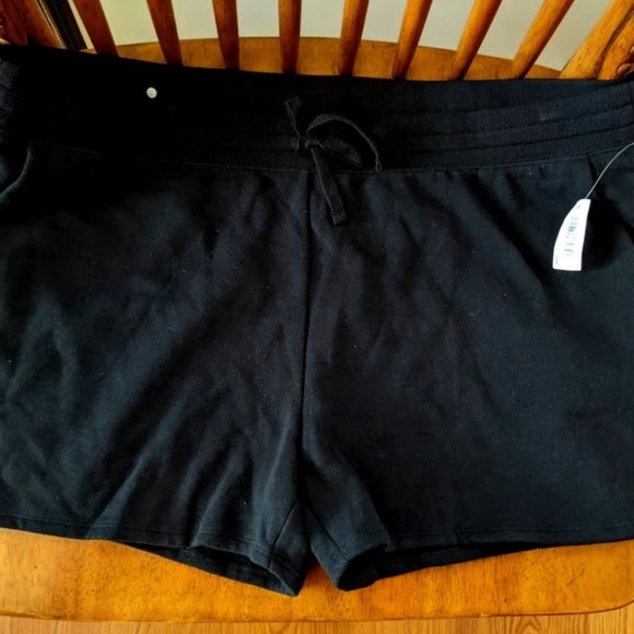 3 for $25 Black Elastic Waist Shorts Plus Size - Picture 1 of 8